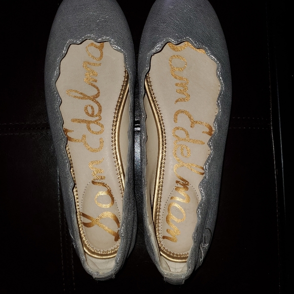 Sam Edelman silver scallop design leather flats - Picture 4 of 5